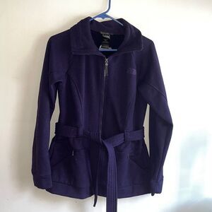 EUC MEDIUM THE NORTH FACE PURPLE BELTED WINTER JACKET
